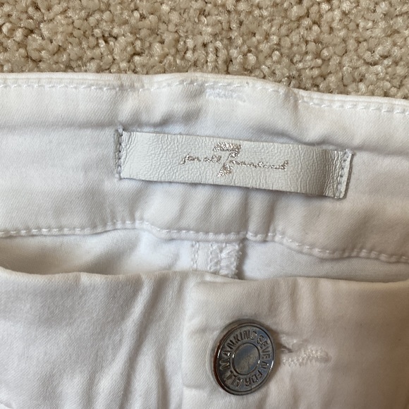 7 For All Man Kind white skinny jean. Slightly worn. High wasted. - Picture 3 of 3